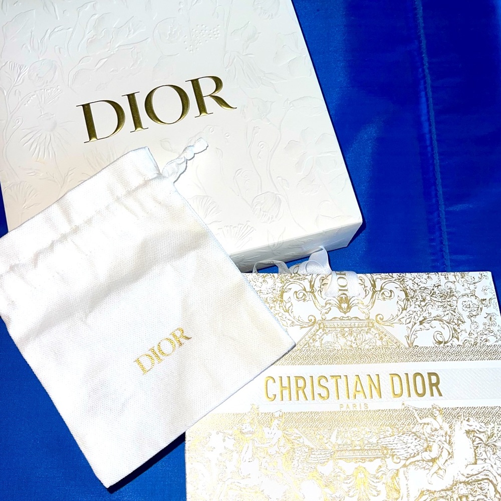 Dior gift box and gift bag